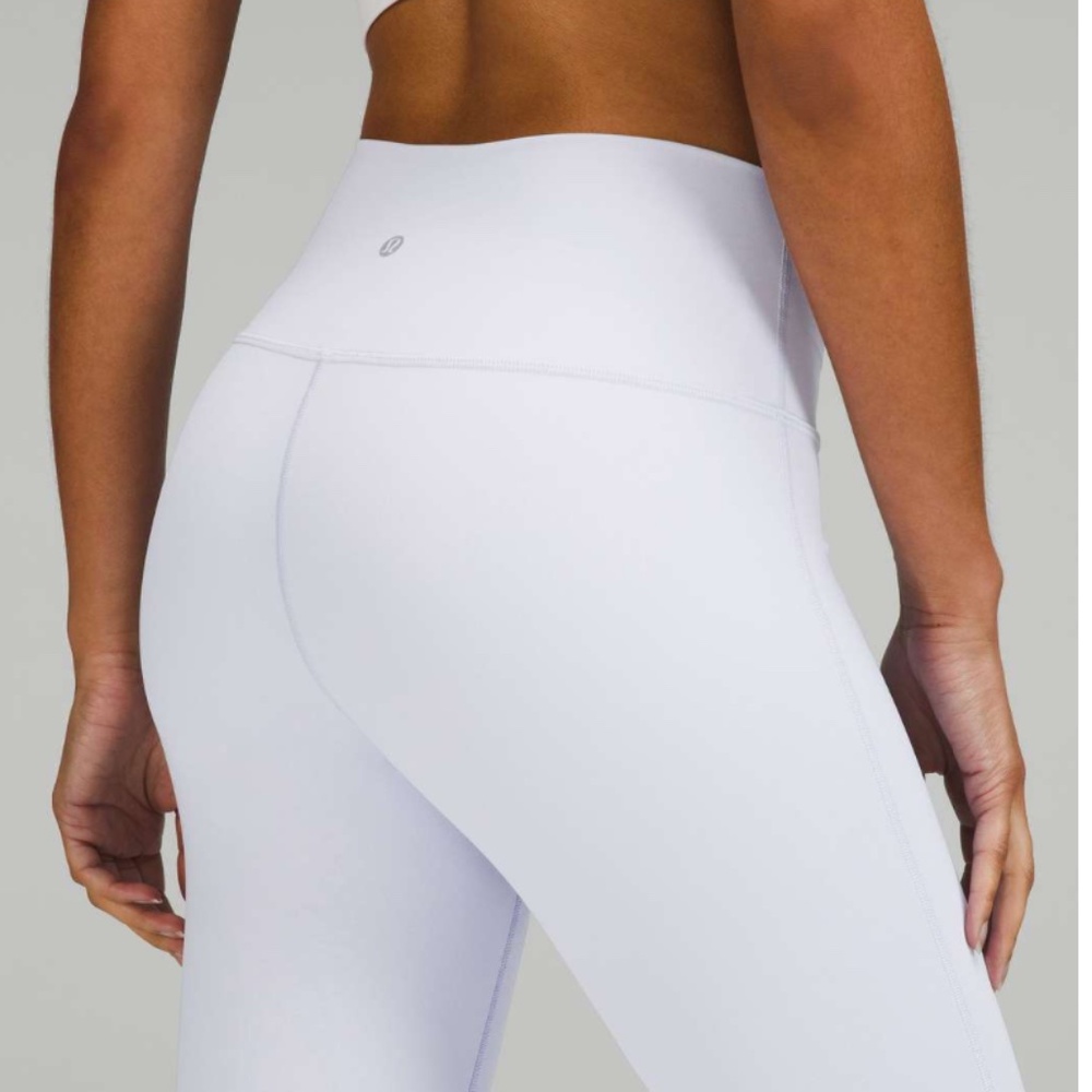 Lululemon Wunder Under High-Rise Tight 28" Size 4 in Pastel Blue